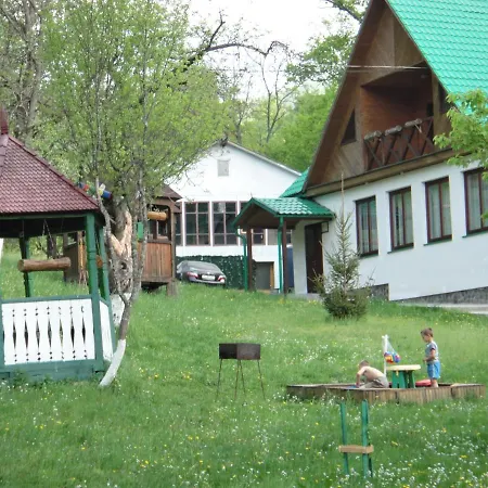 Kvasnyi * Kobyletska Polyana