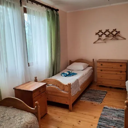 Kvasnyi Orman Evi *