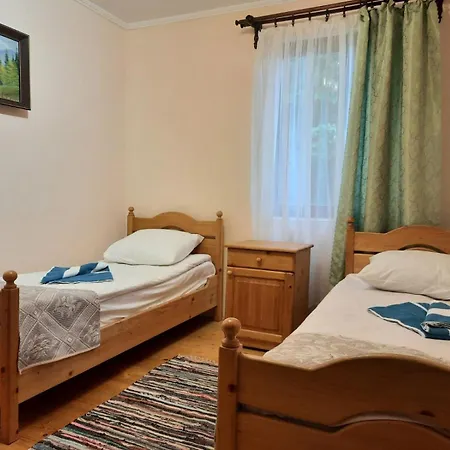 Alojamento de Turismo Selvagem Kvasnyi