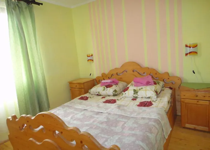 Kvasnyi Lodge Kobyletskaya Polyana