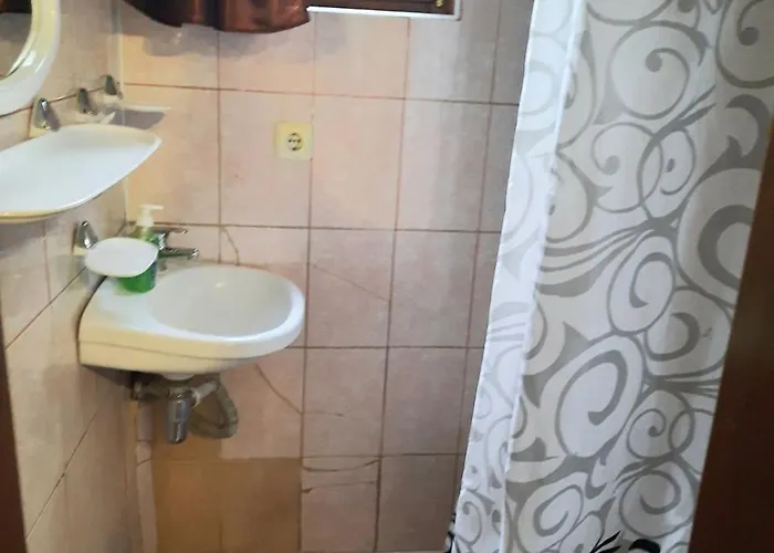 Kvasnyi * Kobyletskaya Polyana