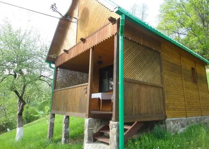 Kvasnyi Lodge *