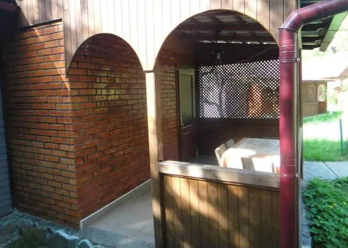 Kvasnyi Lodge Kobyletskaya Polyana